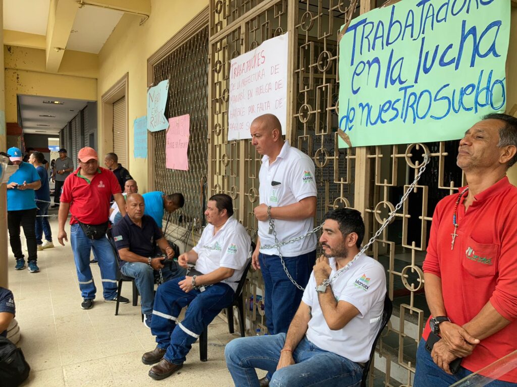 Prefectura de Manabí en huelga