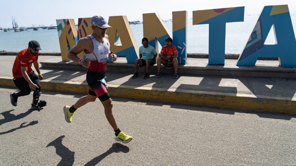 Total éxito Ironman en Manta