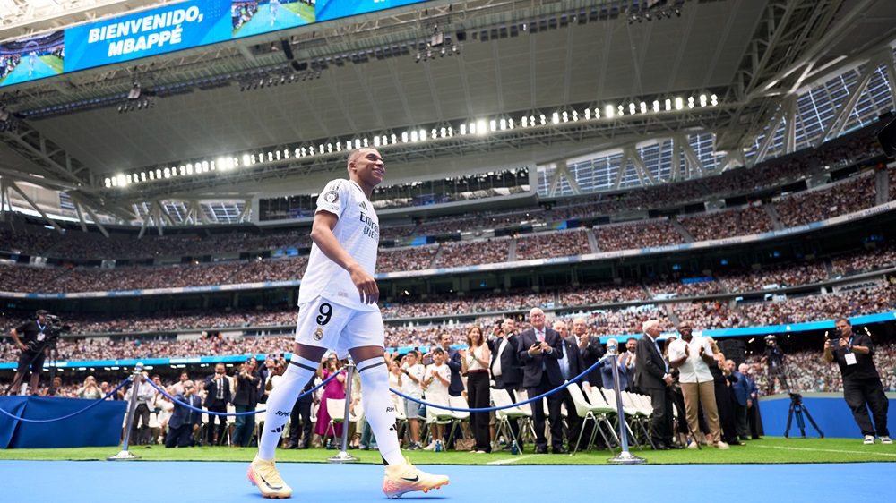 Mbappé presentado en el Real Madrid